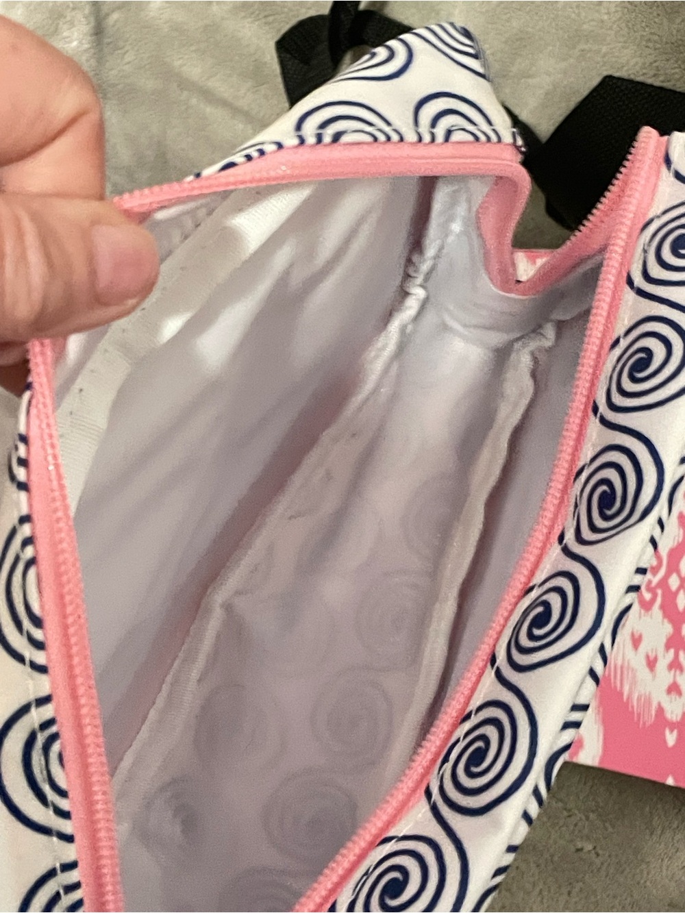 Scout Pink and Navy Swirl Cosmetic Bag with Matching Pink Tote NWT - Picture 4 of 10